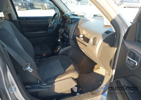 2016 Jeep Patriot Sport from USA, damaged, VIN 1C4NJPBAXGD682194